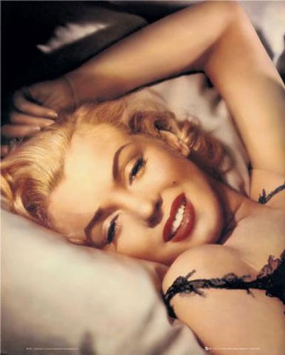 Marilyn Monroe im Bett