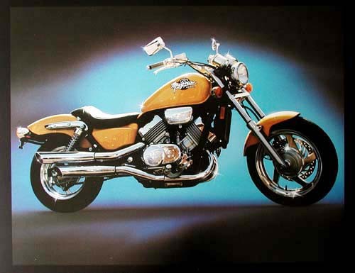 Honda Magna