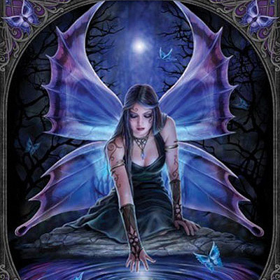 Anne Stokes