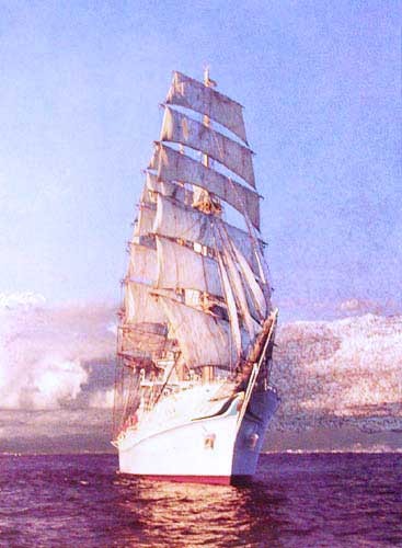 Segelschiff Kaiwo Maru Bild