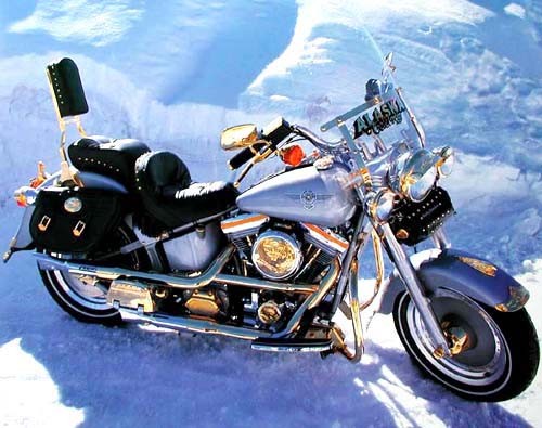 Harley Davidson im Schnee